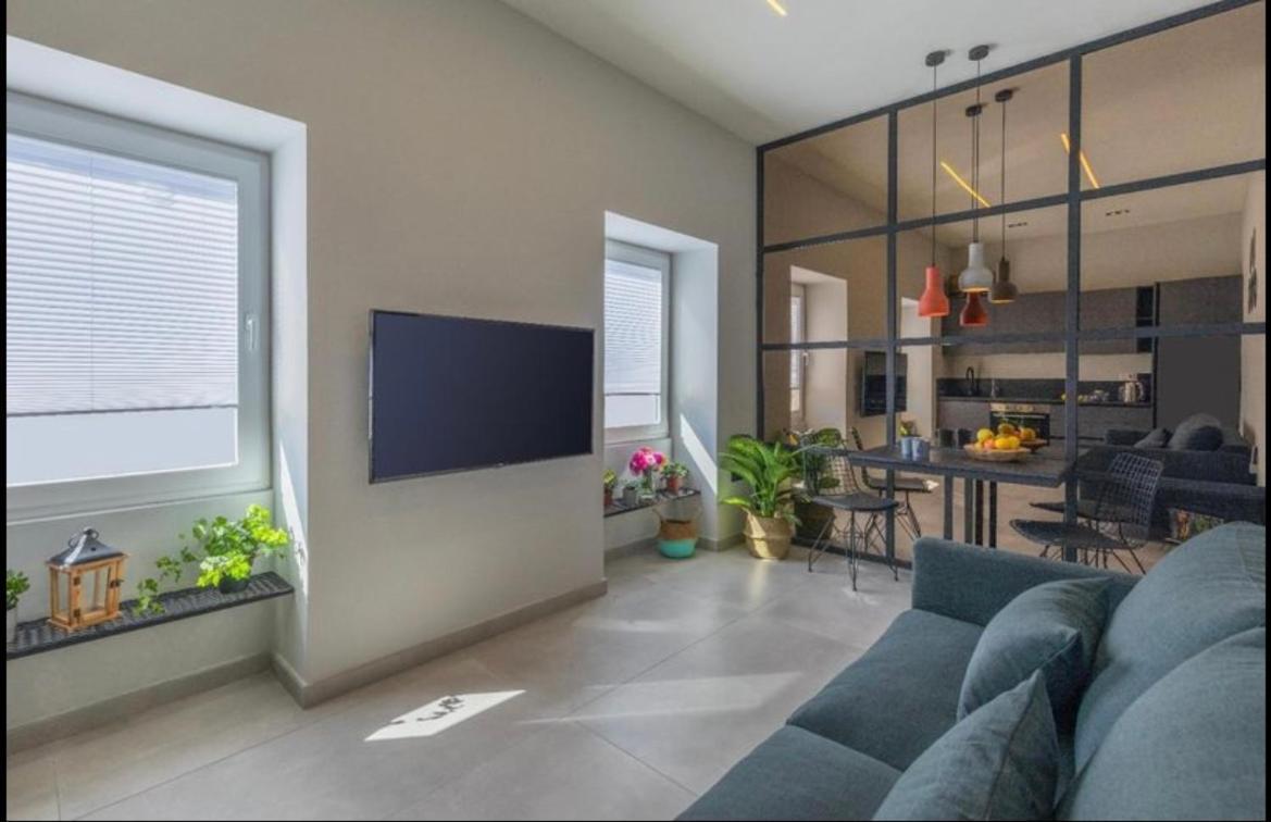 New - Designer Finished 1 Bedroom Apartment A 5 Minutes Ferry Away From Valletta Моста Экстерьер фото