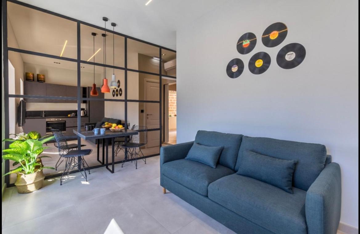 New - Designer Finished 1 Bedroom Apartment A 5 Minutes Ferry Away From Valletta Моста Экстерьер фото