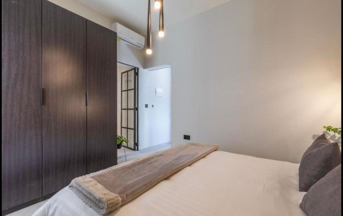 New - Designer Finished 1 Bedroom Apartment A 5 Minutes Ferry Away From Valletta Моста Экстерьер фото